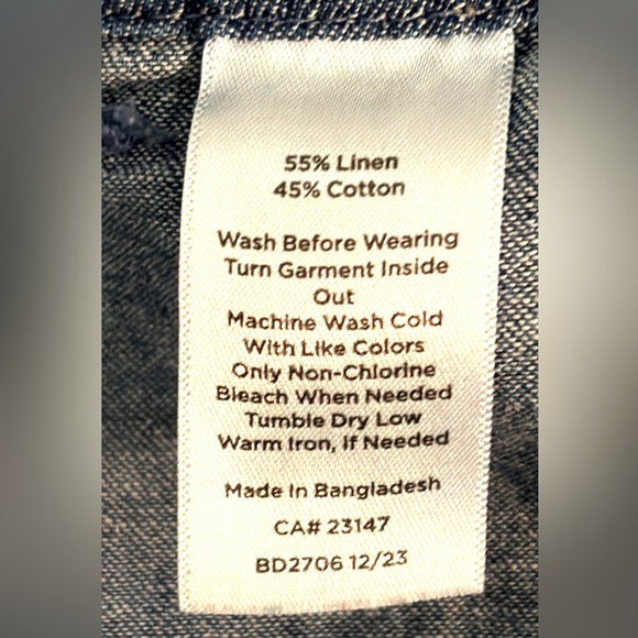 Talbots Shorts Women's Linen Blend Shorts in 
Chambray Women’s Size 12P - Picture 5 of 7